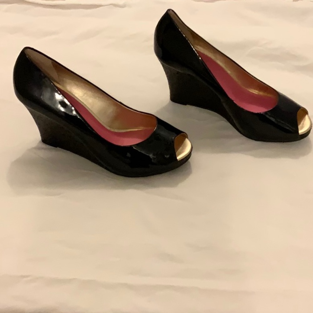 Lilly Pulitzer peep toe patent leather wedges.